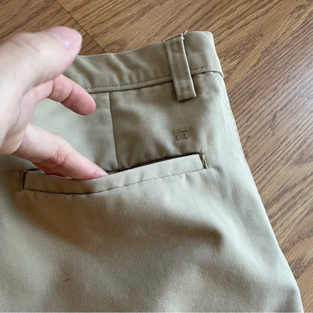 🟢3/$15 HAGGAR Khaki Shorts